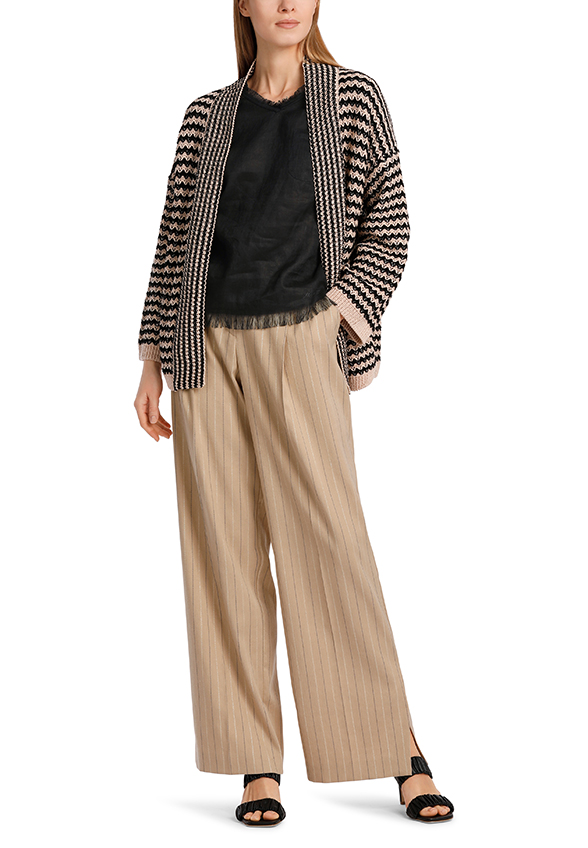 Marc-Cain-Co_FrühjahrSommer-2024_900_WC 48.41 J79 (1)