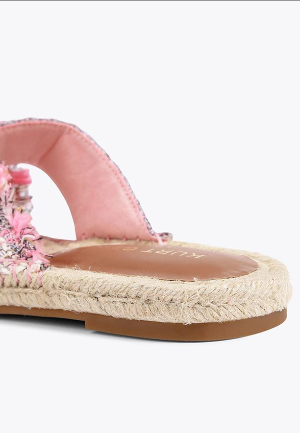 0238c3c84292a314df2a2ec28a97