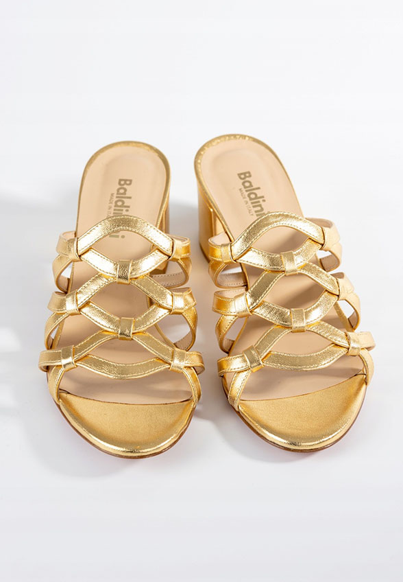 a5d7949a4cc0921410c89d89998f