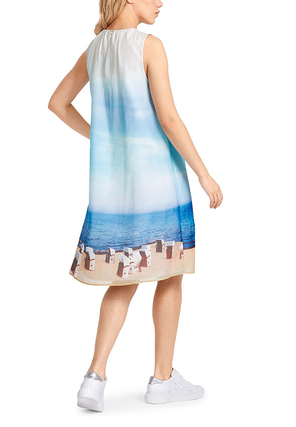 Marc-Cain-Ad_FrühjahrSommer-2023_360_UA 21.22 W58 (2)