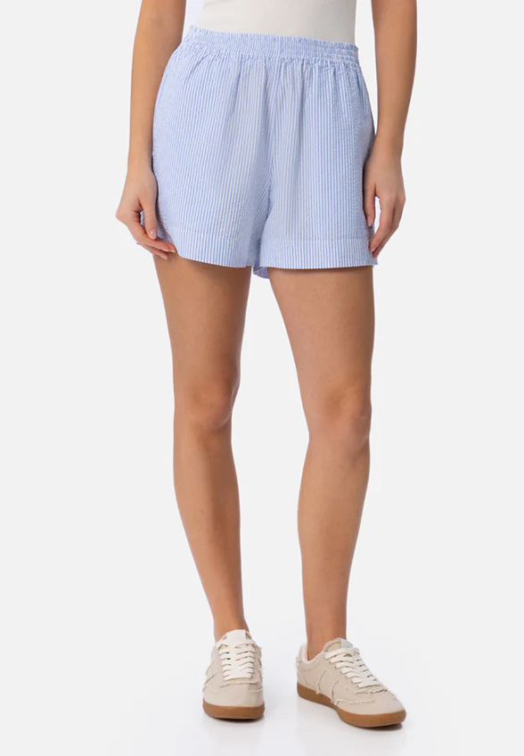UID_MEA00200274F-WOMAN-SHORT-PANT-SKY-SEERSUCKER--_01_700x_11zon