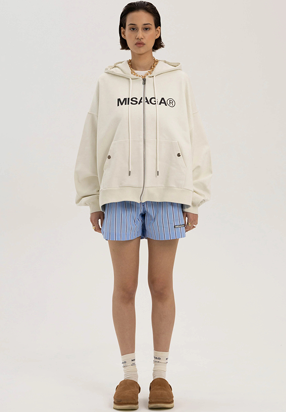 HN3A9251_2333x_11zon