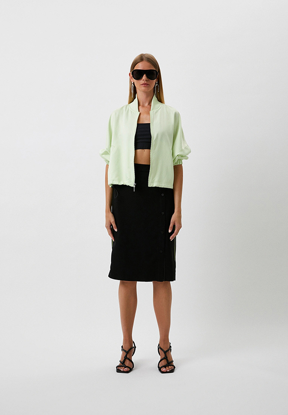 RTLABO696701_17552121_2_v1_2x_11zon