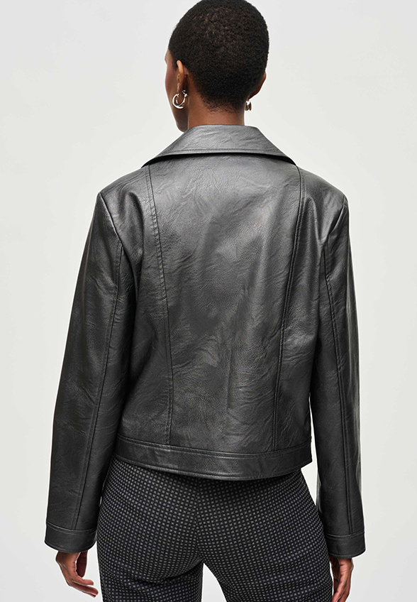 234902F24-7619-4-WEB