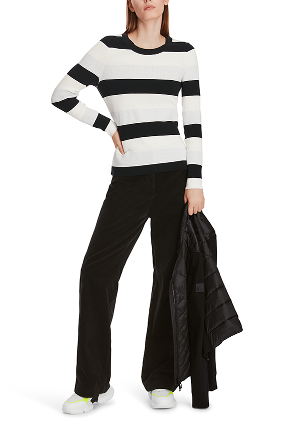 Marc-Cain-Sp_HerbstWinter-2024_910_XS-41.38-M06 (1)